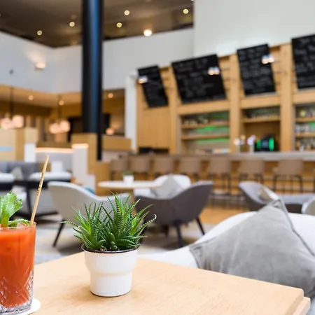 Courtyard By Marriott Brussels-3